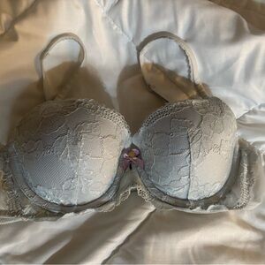 Body by Victoria’s Secret bra